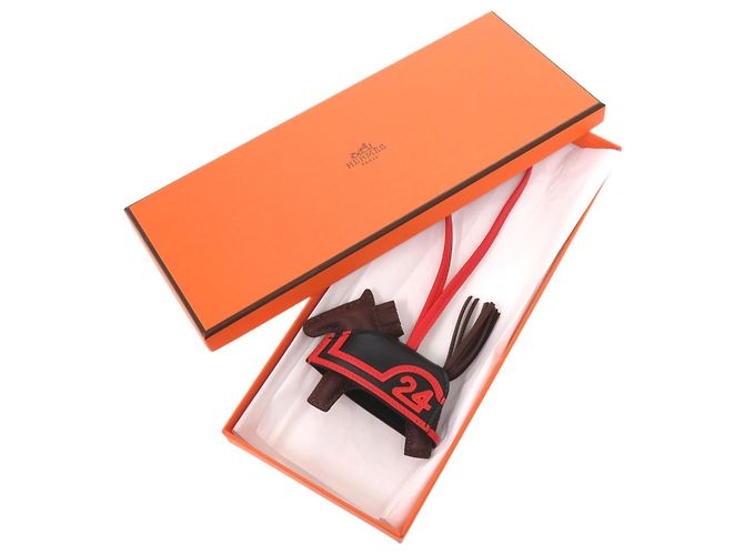 Hermès Hermes Robeo 24 PM Handtaschenanhänger Schwarz - Ansicht 2