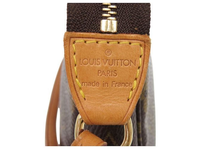 Borsa Louis Vuitton Pochette Accessoires Monogram Marrone Monogramma - vista 8