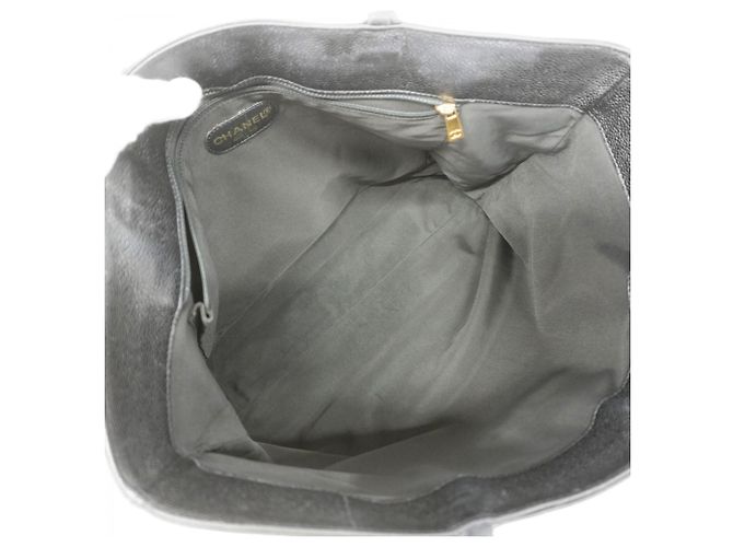 Borsa Tote Chanel in pelle di vitello martellata nera Nero - vista 4