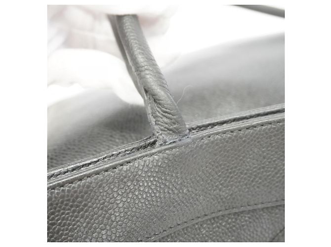 Borsa Tote Chanel in pelle di vitello martellata nera Nero - vista 9