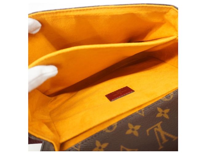 Borsa Louis Vuitton Monogram Pochette Metis MM Marrone - vista 4