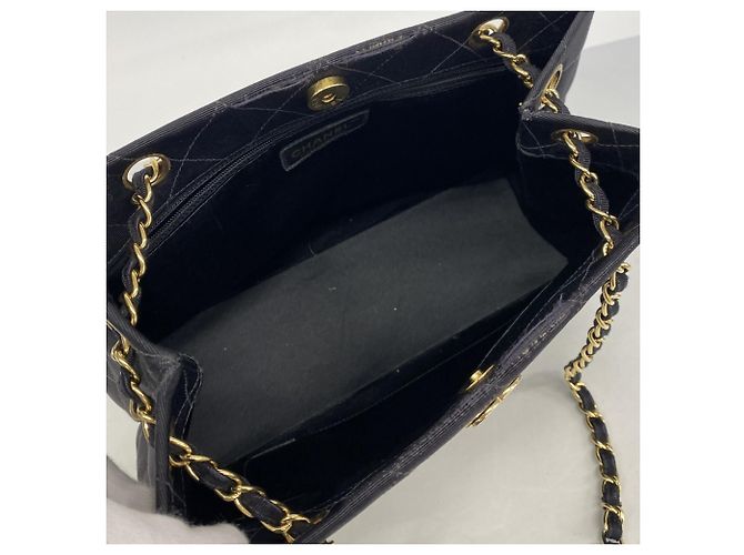 Borsa a Spalla Chanel Matelassé Chain Nero - vista 4