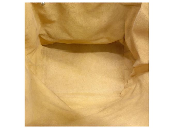 Borsa a Spalla Louis Vuitton Epi Noe Beige - vista 4