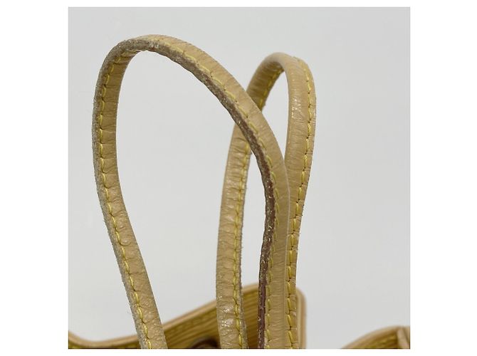 Borsa a Spalla Louis Vuitton Epi Noe Beige - vista 9