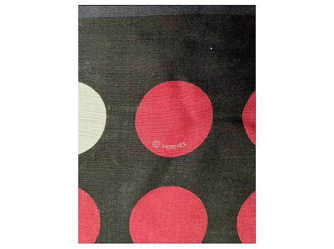 Hermès Carré 90 em lã e seda com bolinhas Preto Rosa - vista 3