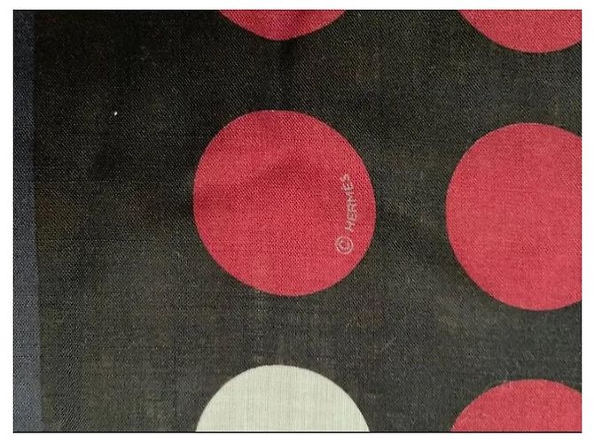 Hermès Carré 90 em lã e seda com bolinhas Preto Rosa - vista 4