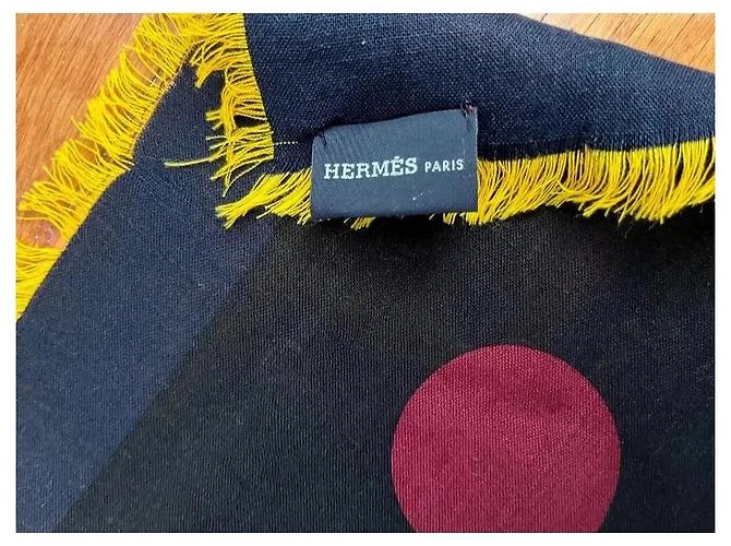 Hermès Carré 90 em lã e seda com bolinhas Preto Rosa - vista 8
