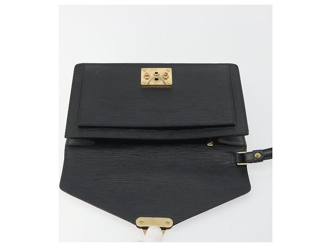 LOUIS VUITTON Epi Serie Dragonne Clutch Bag Black Noir M52612 LV Auth ep15521 Nero - vista 9