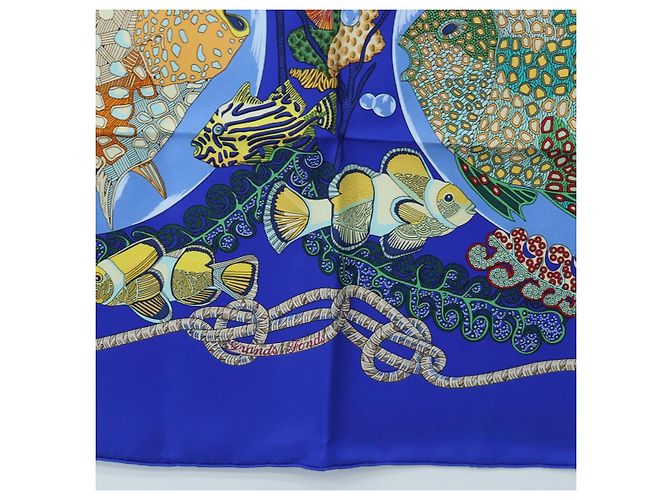 Hermès Sciarpa HERMES Carre 90 in seta blu « Grands Fonds» Autentica 190368M - vista 9