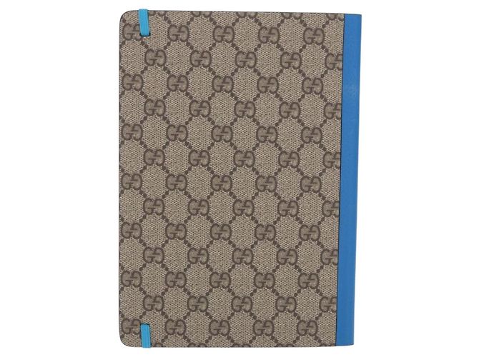 GUCCI GG Supreme Disney Donald Duck Note Book Cuir Beige Bleu Auth SW2661M - vue 2