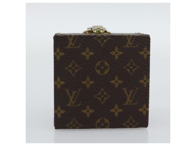 LOUIS VUITTON Estuche de Accesorios Eccrine Declaration Joyero M21010 Auth 194621V Monograma - vista 6