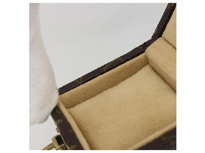 LOUIS VUITTON Estuche de Accesorios Eccrine Declaration Joyero M21010 Auth 194622V Monograma - vista 18