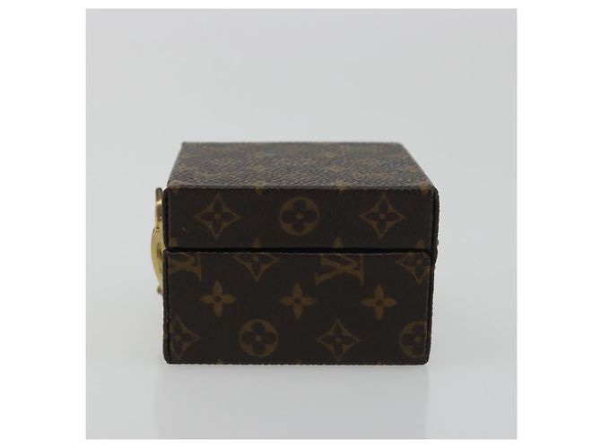 LOUIS VUITTON Estuche de Accesorios Eccrine Declaration Joyero M21010 Auth 194622V Monograma - vista 3