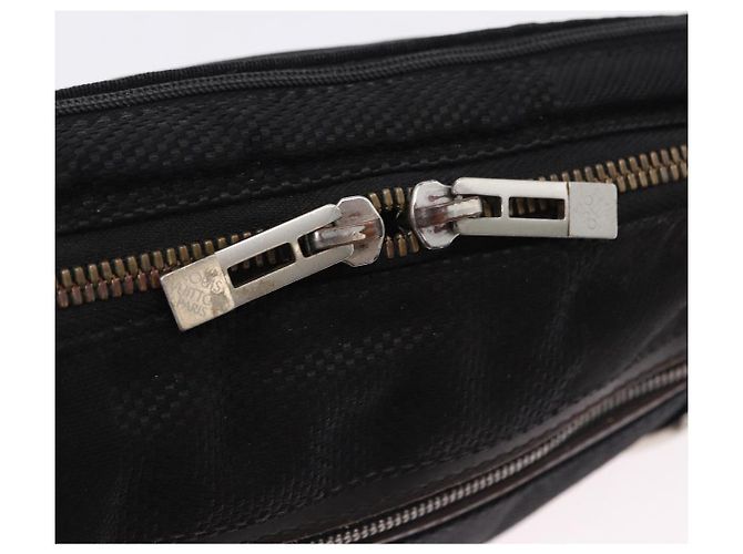 LOUIS VUITTON Damier Geant Arche Body Bag Noir M93021 LV Auth 190996 Nero - vista 10