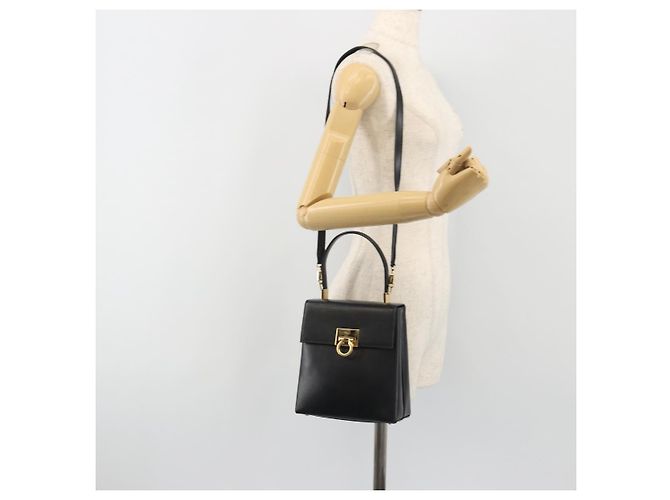 Sac à main Salvatore Ferragamo Gancini en cuir 2way Noir Or Auth 192668 Doré - vue 26