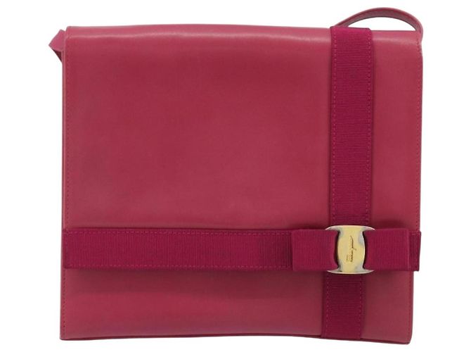 Sac à bandoulière Salvatore Ferragamo Vala en cuir rose or authentique 193072 - vue 13
