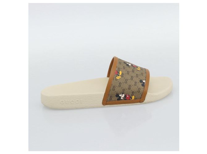 Sandali GUCCI Disney MicroGG in PVC e pelle Beige 603702 Auth ar14145M - vista 12