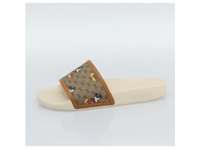 Sandali GUCCI Disney MicroGG in PVC e pelle Beige 603702 Auth ar14145M - vista 5