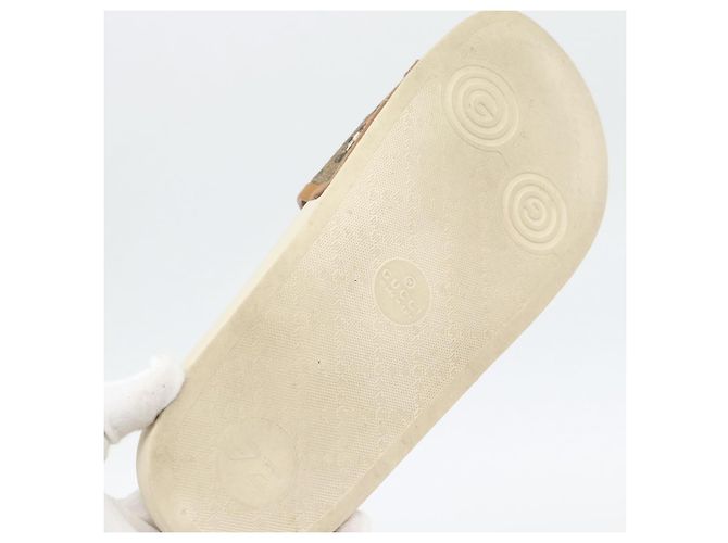 Sandali GUCCI Disney MicroGG in PVC e pelle Beige 603702 Auth ar14145M - vista 9