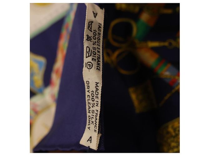 Hermès HERMES Sciarpa Carre 90 Scarf Pwlile Mcuin Seta Navy Auth bs36330 Blu navy - vista 14