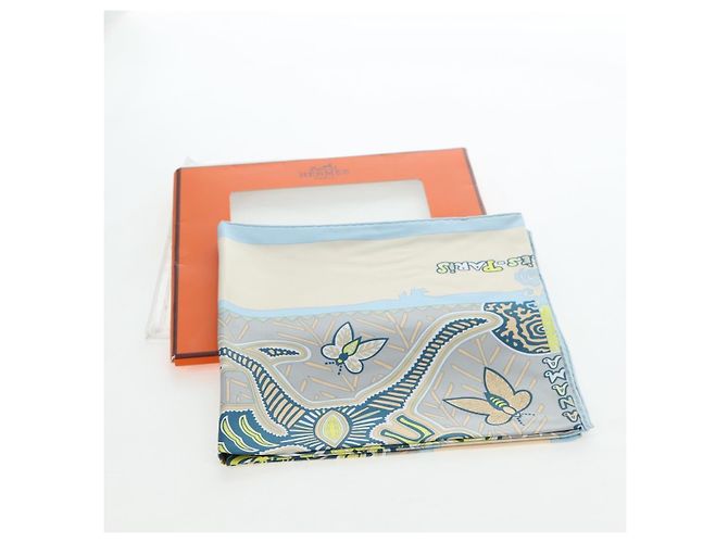Hermès Sciarpa HERMES Carre 90 in seta "LÉGENDE KUNA PEUPLE DE PANAMA" Blue Auth ki6728M Beige - vista 18