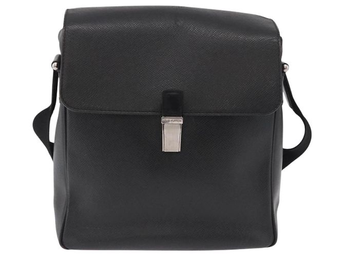 LOUIS VUITTON Borsa a Spalla Taiga Yaranga Ardoise M30824 LV Auth BA14105 Grigio - vista 13