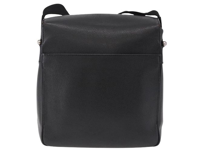 LOUIS VUITTON Borsa a Spalla Taiga Yaranga Ardoise M30824 LV Auth BA14105 Grigio - vista 2