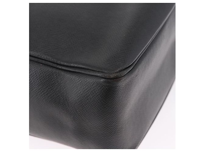 LOUIS VUITTON Borsa a Spalla Taiga Yaranga Ardoise M30824 LV Auth BA14105 Grigio - vista 9