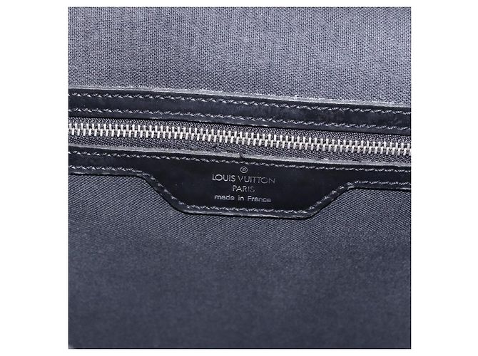 Louis Vuitton Yaranga Messenger Taiga Leather Medium Schwarz - Ansicht 6
