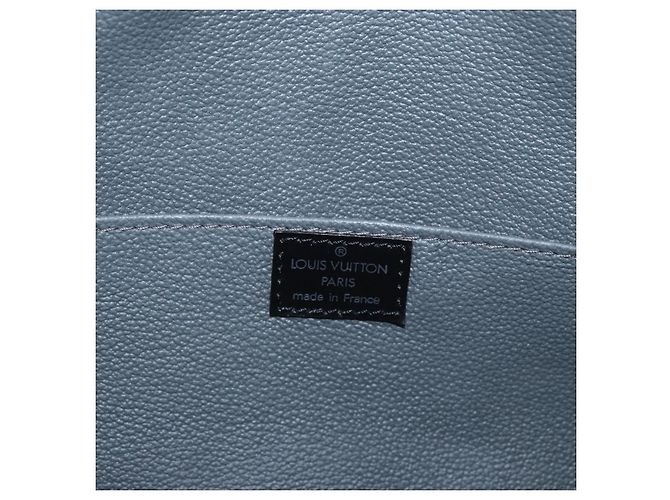 Louis Vuitton Trousse Toiletry Monogram Canvas 28 Rosso - vista 6