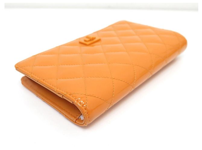 CHANEL BOY gesteppte Lackleder Geldbörse Orange - Ansicht 4