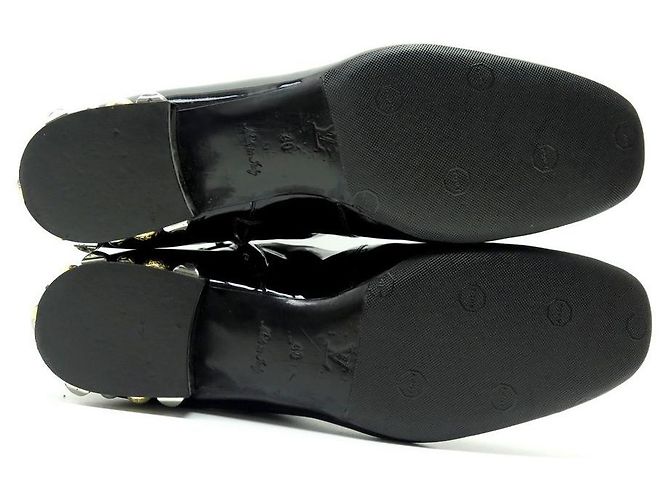 BOTAS LOUIS VUITTON SIXTIES FLAT ANKLE BOOT 40 botines en piel charol Negro - vista 6