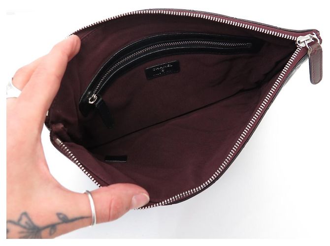 Timeless NUOVA CHANEL POUCH CLASSICA IN PELLE MATELASSÉ CON ZIP A82545 Nero - vista 8