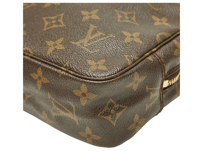 Louis Vuitton Monogram Trousses Toilette 23 Clutch Handbag Pouch Marrone - vista 4