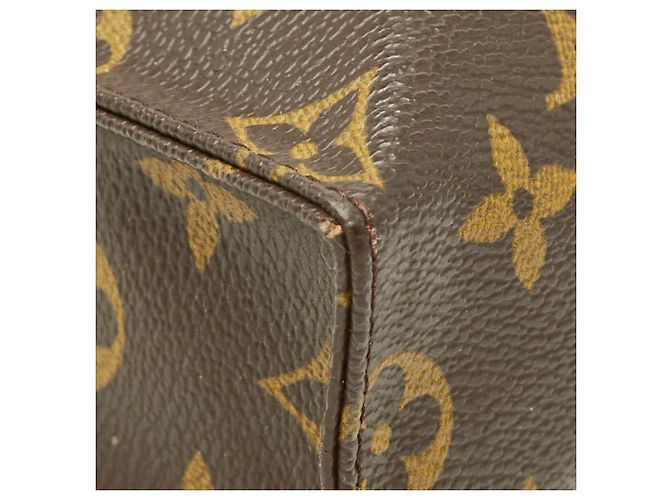 Louis Vuitton Monogram Pochette Toilette 26 Brown - view 5