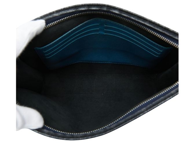 Pochette Voyage MM Monogram Eclipse Epi Louis Vuitton Clutch Bag Marrone Nero Blu - vista 6