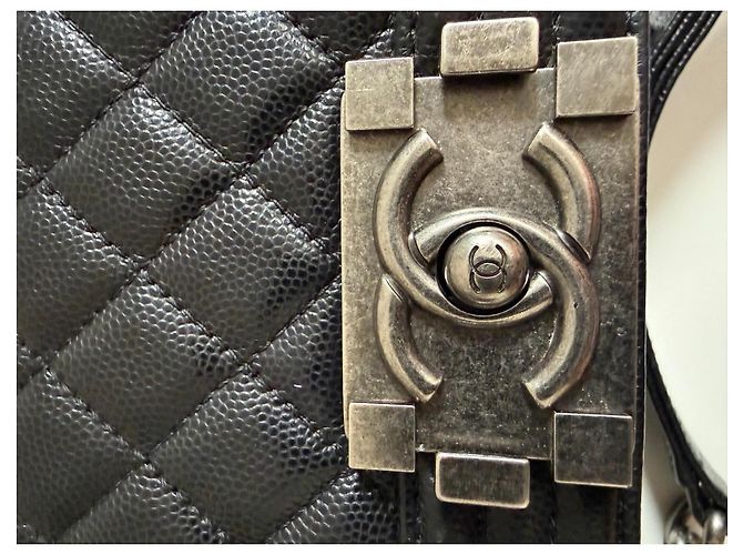 Borsa Chanel Boy Chanel in pelle nera Nero - vista 5