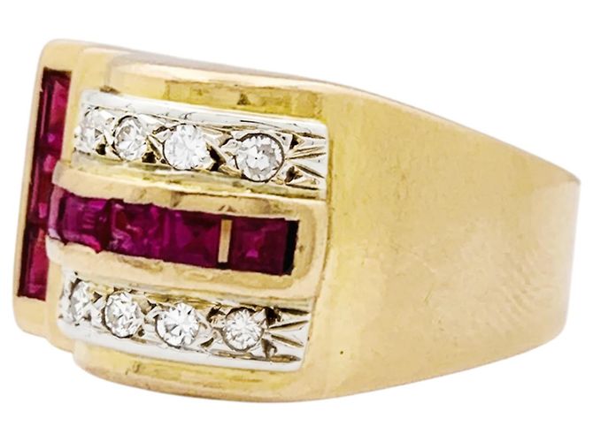 Autre Marque Anello "Tank" in oro giallo, rubini sintetici e diamanti. - vista 3