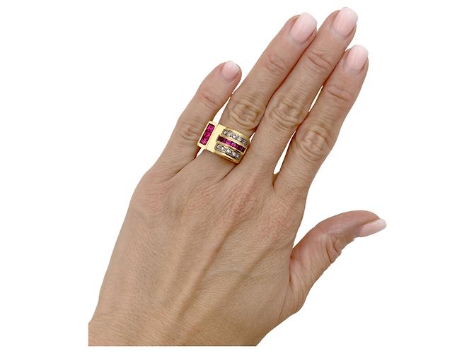 Autre Marque Anello "Tank" in oro giallo, rubini sintetici e diamanti. - vista 6