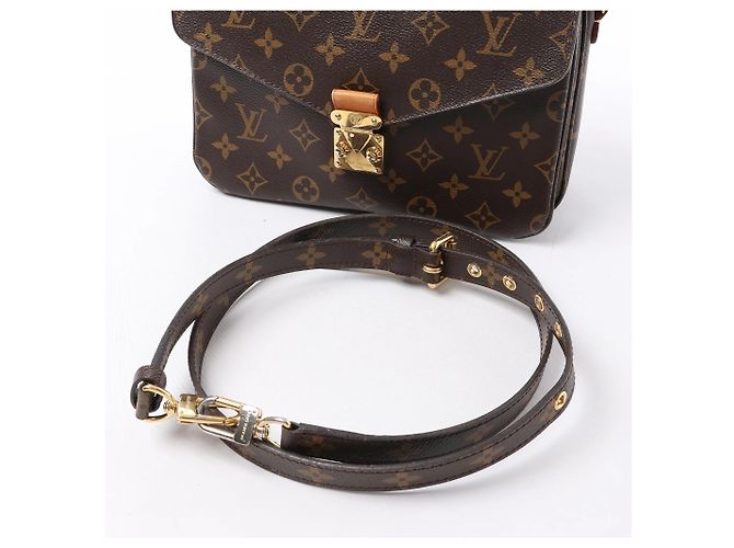 Borsa a tracolla Louis Vuitton Metis MM in tela Monogram marrone M44875 - vista 10