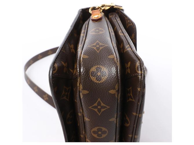 Borsa a tracolla Louis Vuitton Metis MM in tela Monogram marrone M44875 - vista 7