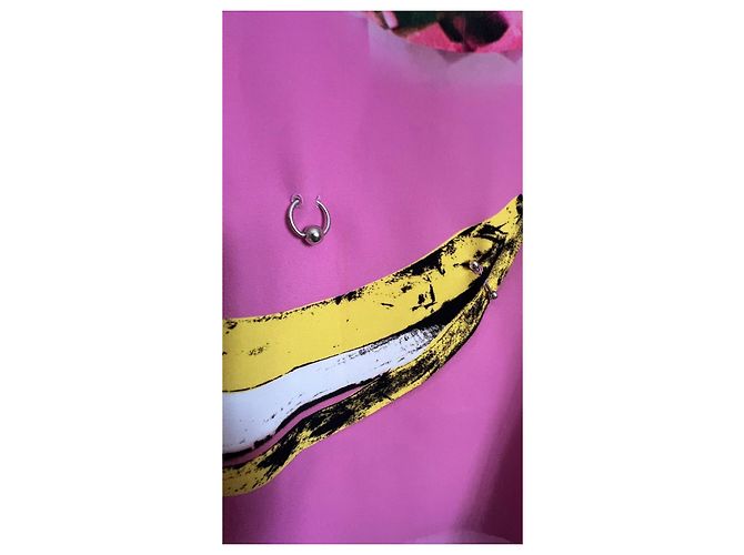Top rosa con estampado gráfico Moschino Cheap and Chic Negro Blanco Amarillo Metálico - vista 2