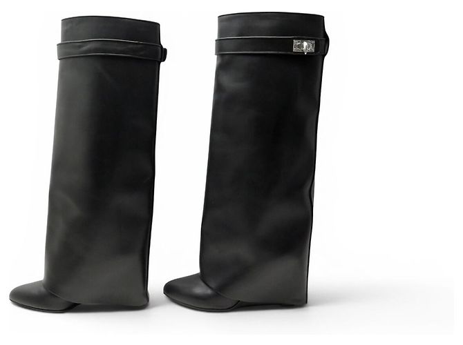 BOTAS GIVENCHY SHARK 39 EN CUERO NEGRO & PALLADIO BLACK - vista 2