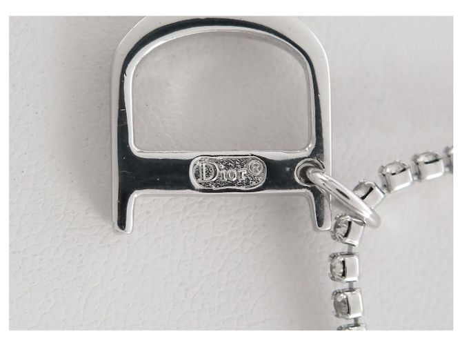 NOVO COLAR DIOR CHAINE LOGO D STRASS 39 CM EM METAL PRATEADO Prata - vista 5