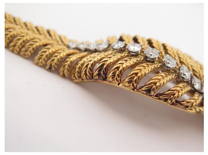 BRACCIALE VINTAGE BOUCHERON PLUME DE PAON DIAMANTI 3.3CT ORO GIALLO 18K 64GR BANGLE D'oro - vista 17