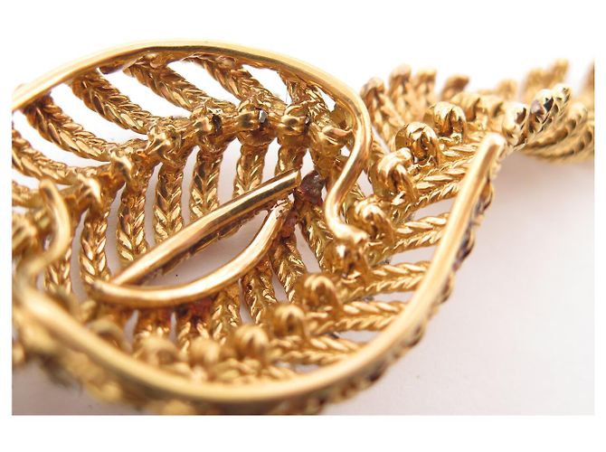 BRACCIALE VINTAGE BOUCHERON PLUME DE PAON DIAMANTI 3.3CT ORO GIALLO 18K 64GR BANGLE D'oro - vista 18
