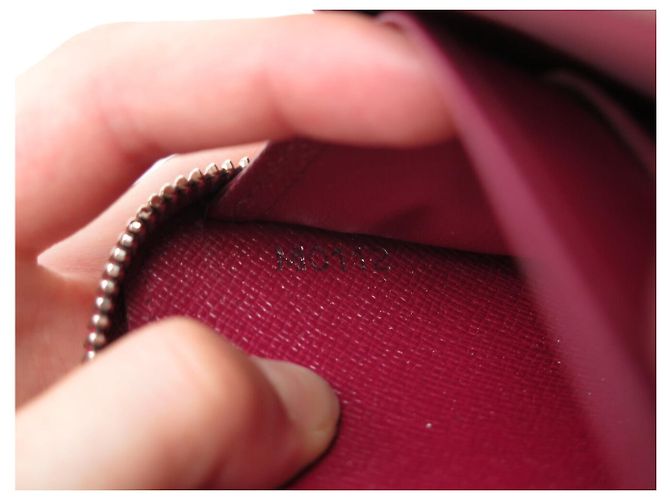 LOUIS VUITTON ZIPPY VERTICAL WALLET EPI LEATHER RASPBERRY RED - view 9