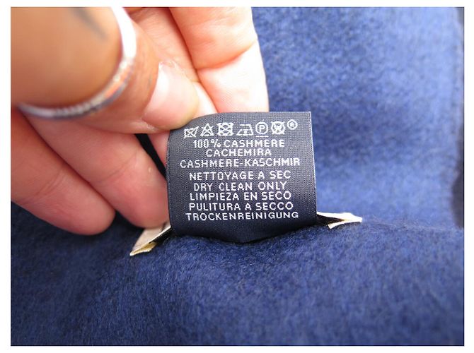 Hermès NUOVA SCIARPA HERMES REVERSIBILE CON FRANGE 100% CAŠMIR BLU NOTTE - vista 7
