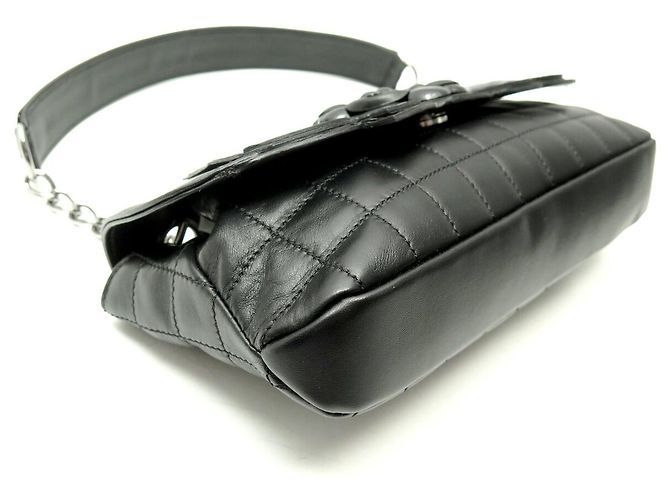 BORSA CHANEL N5 CAMELIA LOGO CC CHOCOLATE BAR PELLE NERA HOBO Nero - vista 3