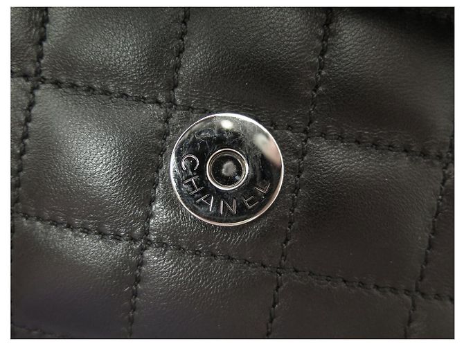 BORSA CHANEL N5 CAMELIA LOGO CC CHOCOLATE BAR PELLE NERA HOBO Nero - vista 5